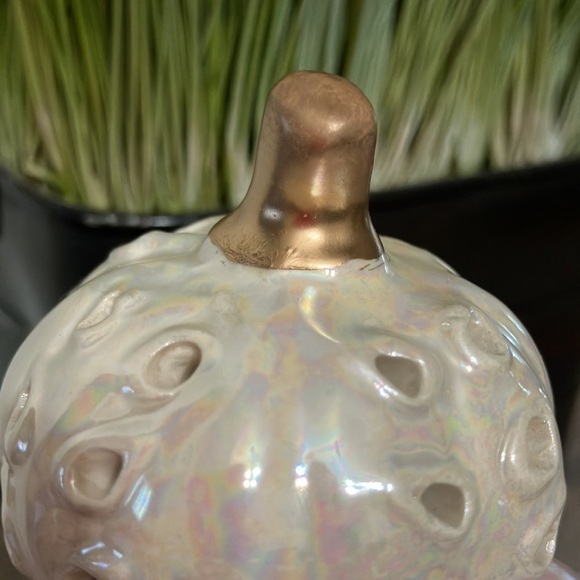 GORGEOUS! LUSTROUS LIGHT UP CERAMIC PUMPKIN PINK, SILVER AND CREAM - Picture 12 of 14